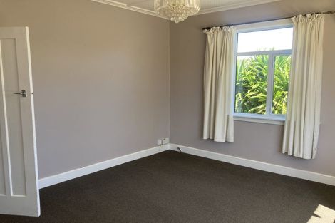 Photo of property in 10 George Street, Lower Vogeltown, New Plymouth, 4310
