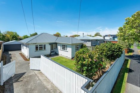 Photo of property in 44 Windermere Road, Papanui, Christchurch, 8053