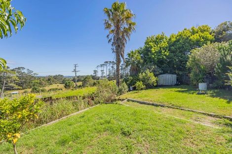 Photo of property in 438 Don Buck Road, Massey, Auckland, 0614