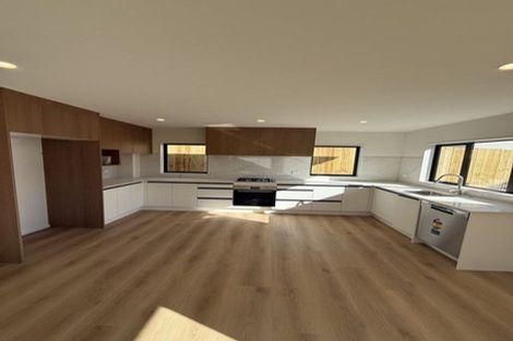 Photo of property in 44d Orams Road, Hillpark, Auckland, 2102