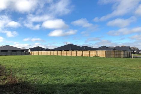 Photo of property in 22 Whiteoak Grove, Tinwald, Ashburton, 7700