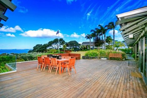 Photo of property in 21 Red Bluff Rise, Campbells Bay, Auckland, 0630