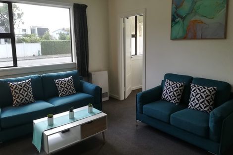 Photo of property in 74-76 Te Awe Awe Street, Hokowhitu, Palmerston North, 4410