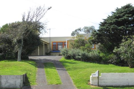Photo of property in 98 Gonville Avenue, Gonville, Whanganui, 4501