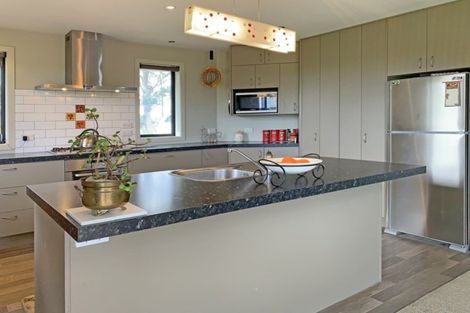 Photo of property in 2035 Hillfoot Road, Warepa, Balclutha, 9273