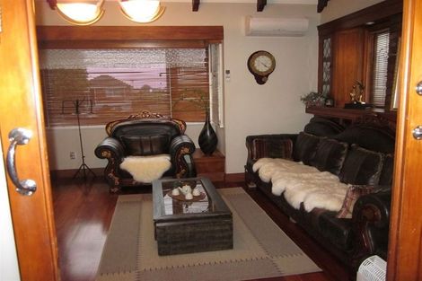 Photo of property in 1298 Dominion Road, Mount Roskill, Auckland, 1041