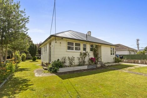 Photo of property in 24 Brees Street, Epuni, Lower Hutt, 5011