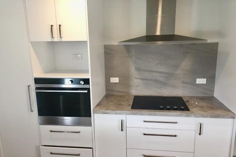 Photo of property in 32 Regis Park Drive, Pukekohe, 2120