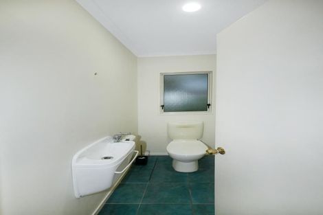 Photo of property in 17 Chelsea Drive, Taradale, Napier, 4112