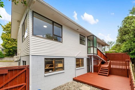 Photo of property in 6b Beldon Place, Pakuranga Heights, Auckland, 2010