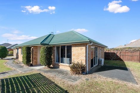 Photo of property in 10 Blue Cedar Lane, Enderley, Hamilton, 3214