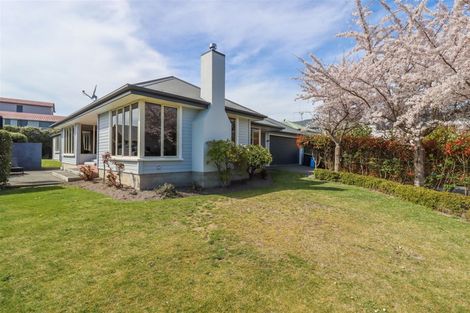 Photo of property in 62 Temple Crescent, Gleniti, Timaru, 7910