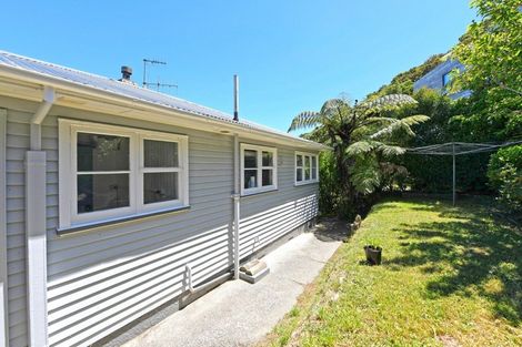 Photo of property in 18a Montgomery Avenue, Karori, Wellington, 6012