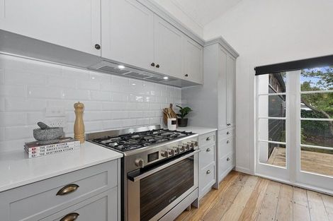 Photo of property in 21 Piako Road, Claudelands, Hamilton, 3214