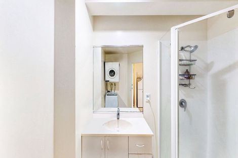 Photo of property in Courtenay Apartments, 509/120 Courtenay Place, Te Aro, Wellington, 6011