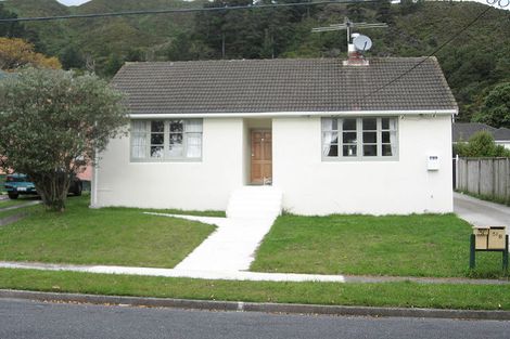 Photo of property in 51 Cleland Crescent, Naenae, Lower Hutt, 5011