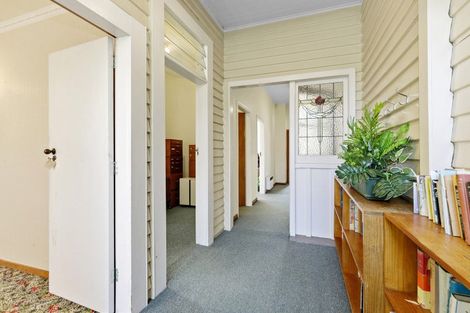 Photo of property in 194 Naenae Road, Naenae, Lower Hutt, 5011