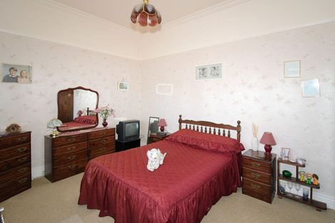 Photo of property in 51 Pembroke Street, Carterton, 5713