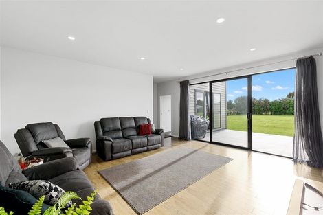 Photo of property in 11 Pinot Crescent, Ohau, Levin, 5570