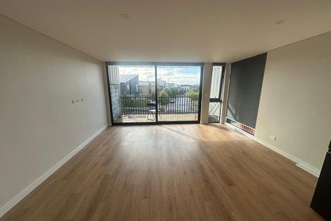 Photo of property in 9 Nugget Avenue, Hobsonville, Auckland, 0616