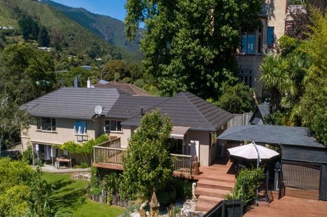 Photo of property in 28 Seymour Avenue, The Brook, Nelson, 7010