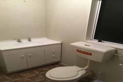 Photo of property in 330 Clayton Road, Pukehangi, Rotorua, 3015