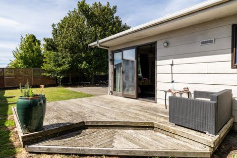 Photo of property in 1306 Jellicoe Street, Mayfair, Hastings, 4122