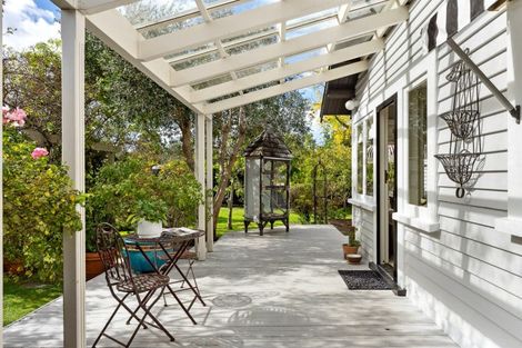 Photo of property in 90 Iranui Road, Inner Kaiti, Gisborne, 4010