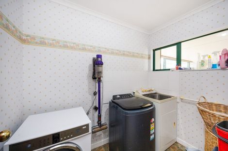 Photo of property in 44 Arnott Street, Maewa, Feilding, 4702