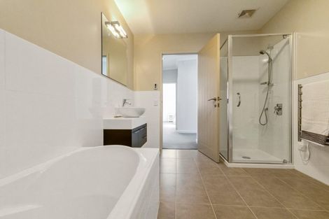 Photo of property in 9 Eaves Bush Parade, Orewa, 0931