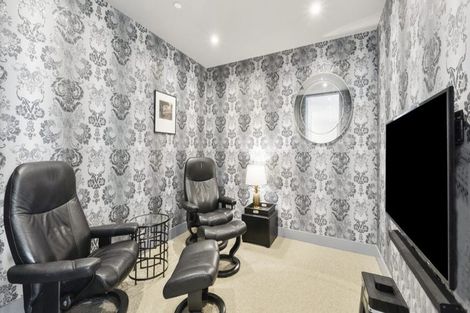 Photo of property in 902/1 Market Lane, Wellington Central, Wellington, 6011