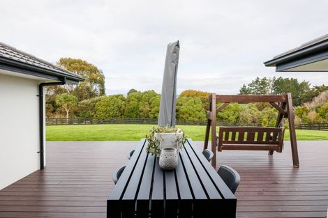 Photo of property in 61 Hartwell Drive, Kelvin Grove, Palmerston North, 4470
