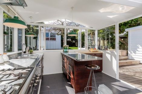 Photo of property in 20 Commercial Road, Grey Lynn, Auckland, 1021