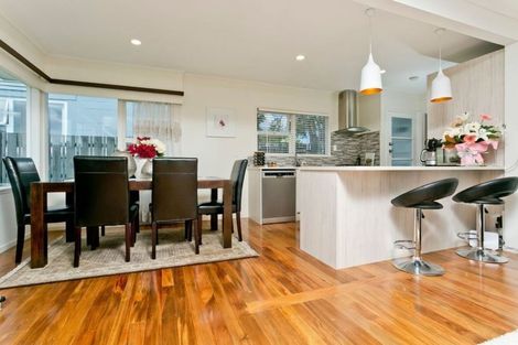 Photo of property in 18 Bentley Avenue, Glenfield, Auckland, 0629