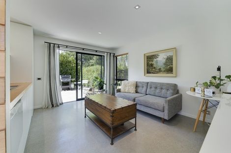 Photo of property in 1 Larkins Way, Arthurs Point, Queenstown, 9371