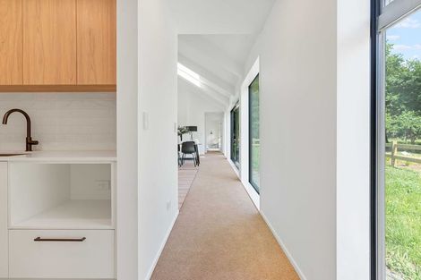 Photo of property in 8 Molly Place, Southbridge, 7602