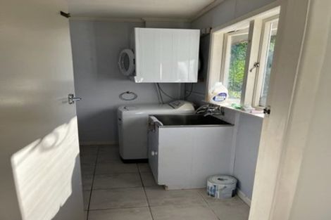 Photo of property in 2 Hillside Terrace, Saint Johns Hill, Whanganui, 4500