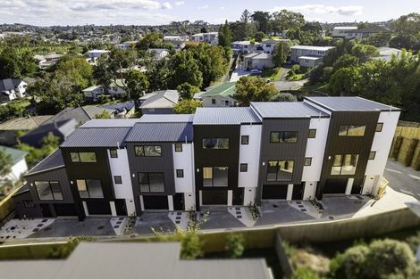 Photo of property in 11c Bowman Road, Forrest Hill, Auckland, 0620