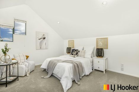 Photo of property in 82 Glenross Drive, Wattle Downs, Auckland, 2103