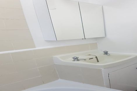 Photo of property in 51 Toroa Street, Torbay, Auckland, 0630