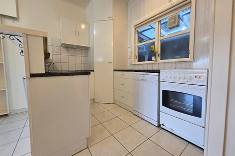 Photo of property in 13a Romney Square, Tawa, Wellington, 5028