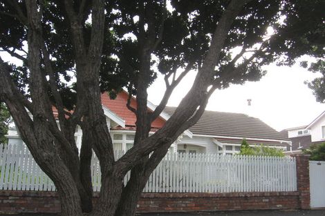 Photo of property in 22 Inglis Street, Seatoun, Wellington, 6022