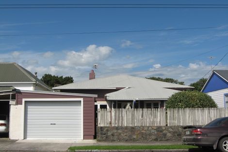 Photo of property in 36 Buller Street, New Plymouth, 4310