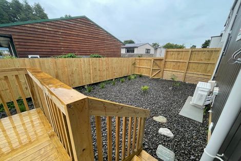 Photo of property in 40e Evelyn Place, Hillcrest, Auckland, 0627