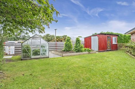 Photo of property in 1 Everett Street, Coalgate, 7673