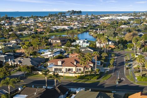 Photo of property in 1 Sanctuary Key, Papamoa Beach, Papamoa, 3118