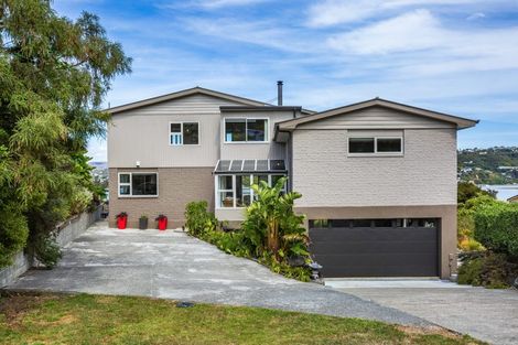 Photo of property in 64a Mana View Road, Paremata, Porirua, 5026