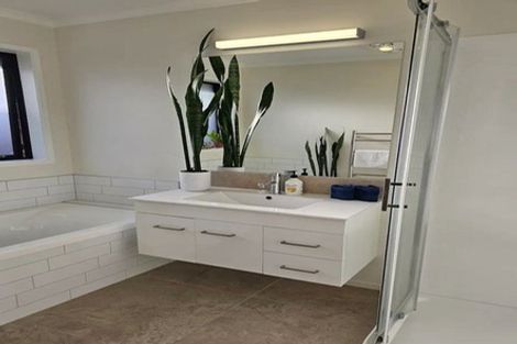 Photo of property in 12 Rangawhenua Street, Ngaruawahia, Hamilton, 3288