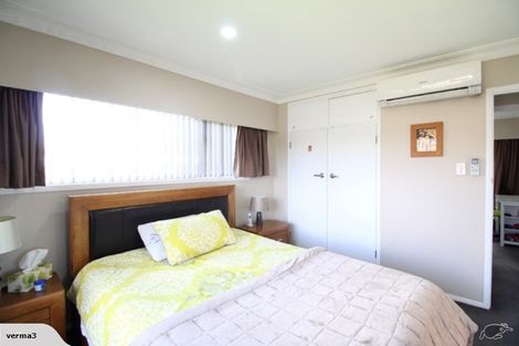 Photo of property in 9 Tatua Place, Conifer Grove, Takanini, 2112