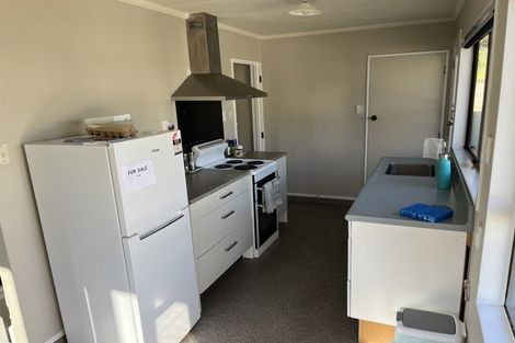 Photo of property in 2/77 Shakespeare Road, Bluff Hill, Napier, 4110